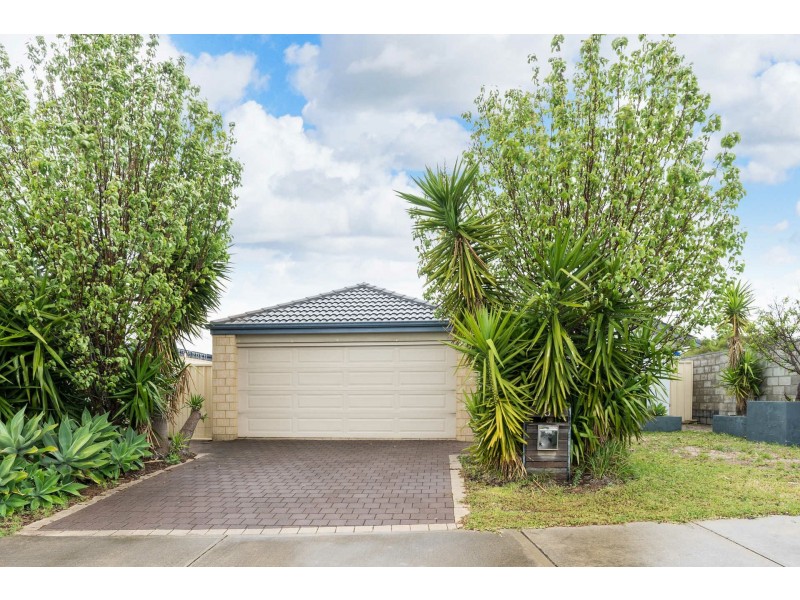5 Lamar Court, Success WA 6164