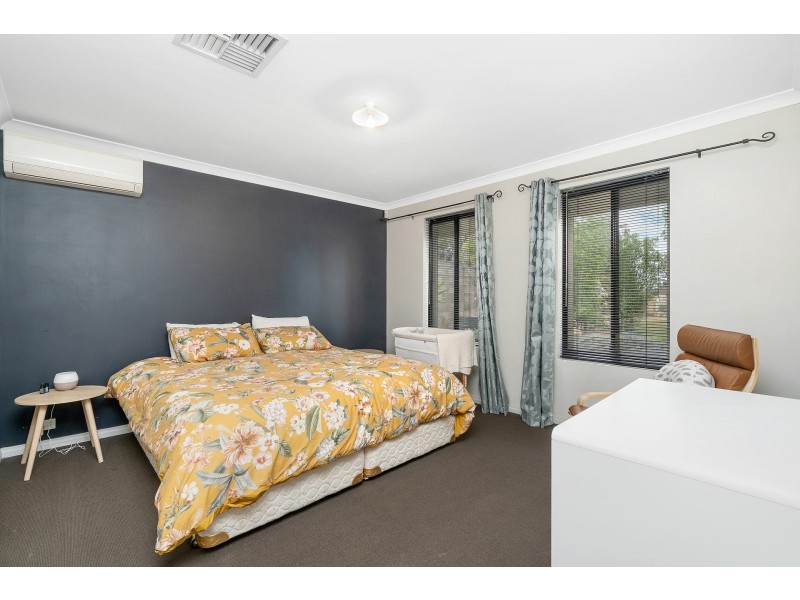 5 Lamar Court, Success WA 6164