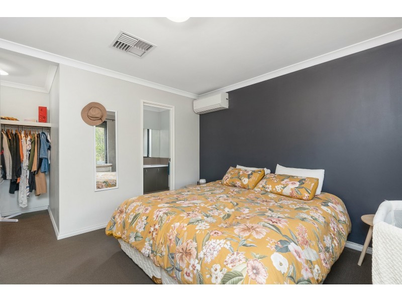 5 Lamar Court, Success WA 6164