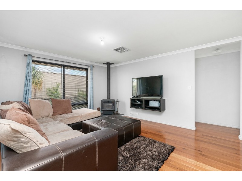 5 Lamar Court, Success WA 6164