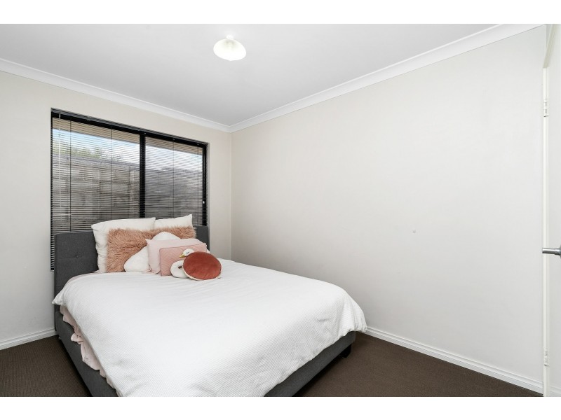 5 Lamar Court, Success WA 6164