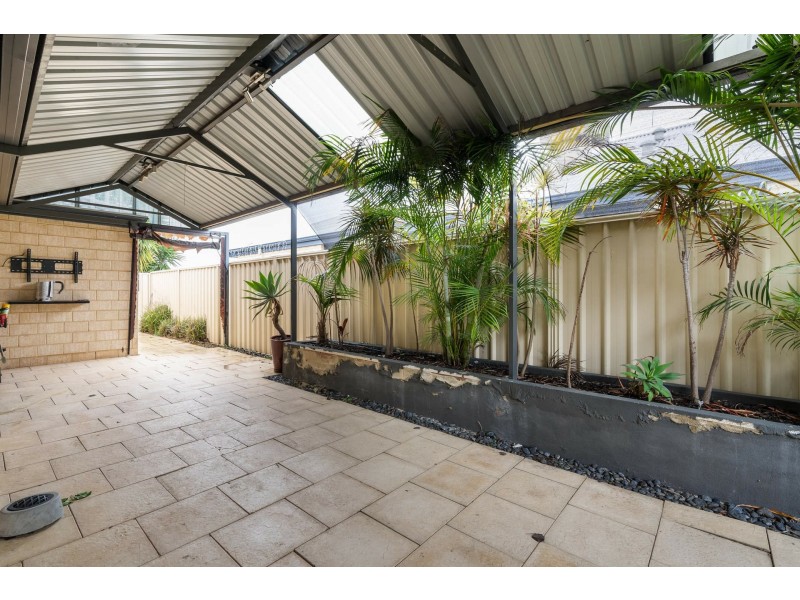 5 Lamar Court, Success WA 6164