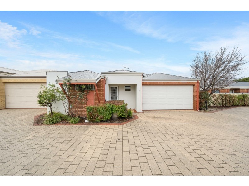 2/41 Sixth Road, Armadale WA 6112