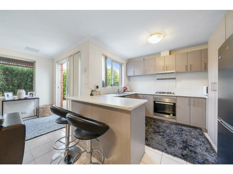 2/41 Sixth Road, Armadale WA 6112