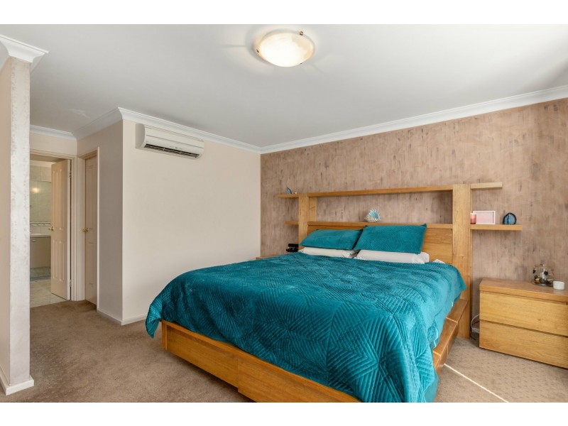 5 Picotee Mews, Coogee WA 6166