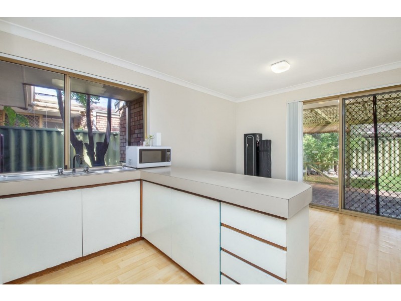 6/13 Golf Road, Parkwood WA 6147