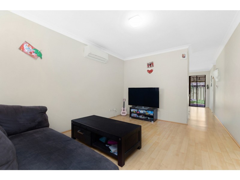 6/13 Golf Road, Parkwood WA 6147