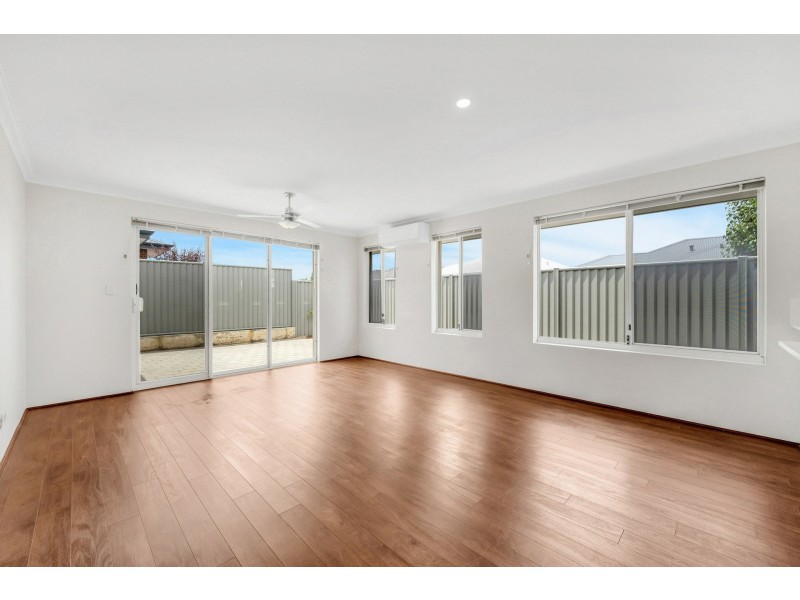 9 Amadeus Way, Success WA 6164