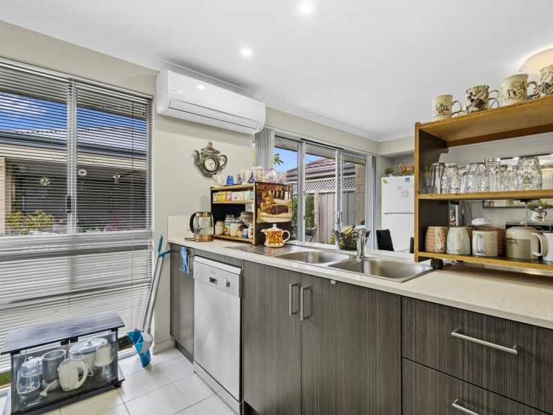 30 Thundelarra Drive, Golden Bay WA 6174