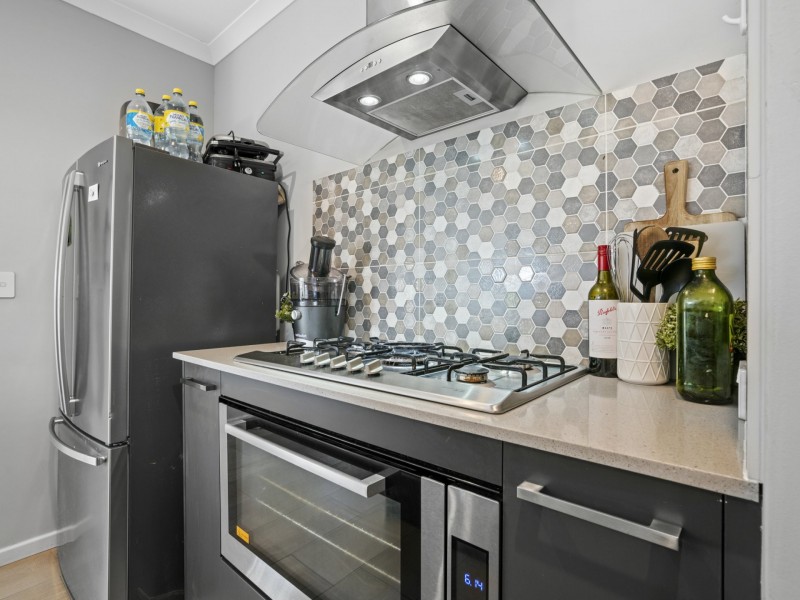 30 Yewers Drive, Champion Lakes WA 6111