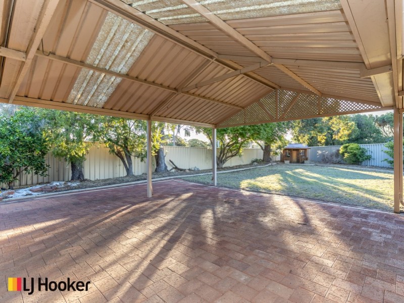 21 Trevallyn Gardens, South Lake WA 6164