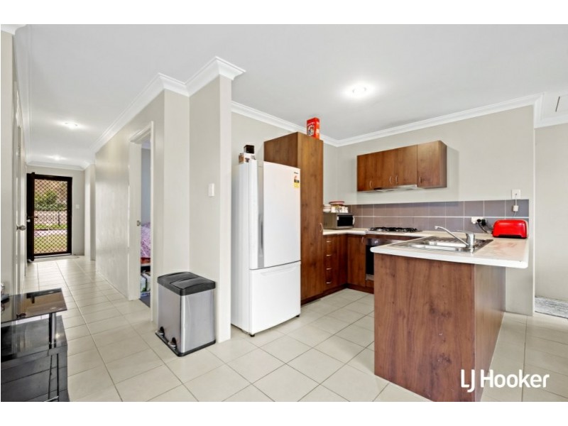 13 Albion Street, East Cannington WA 6107