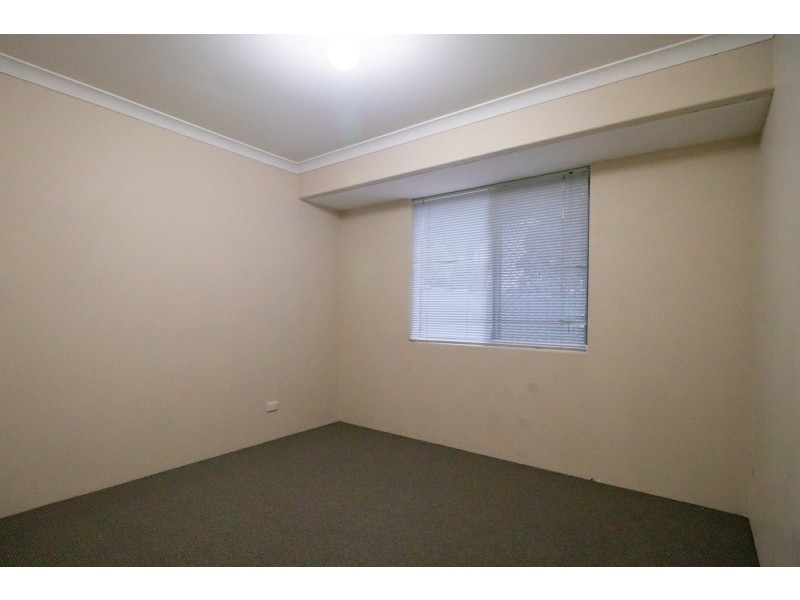 3 Albizia Close, Forrestfield WA 6058