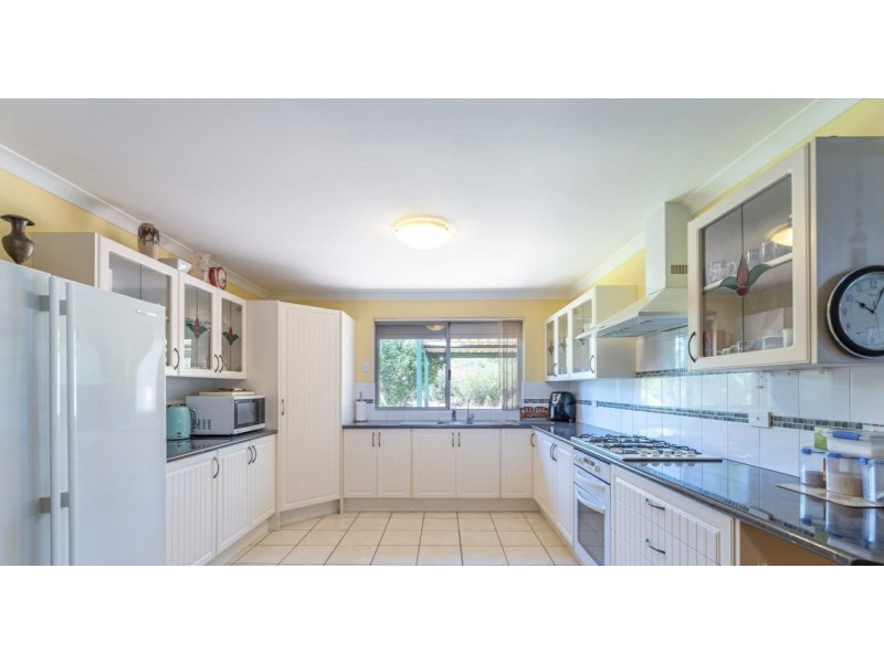 2 Pendock Place, Willetton WA 6155