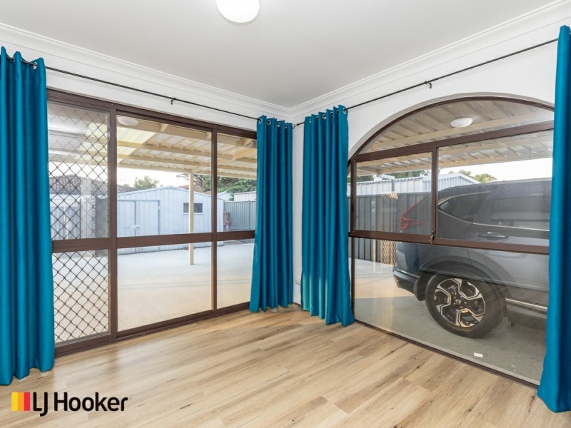 35 Hibbertia Crescent, Riverton WA 6148