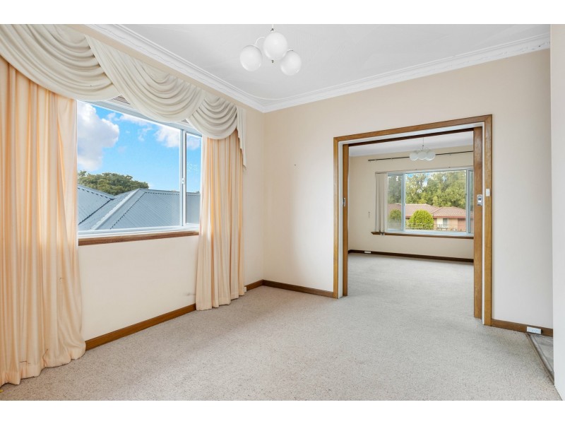 28 Forrest Road, Hamilton Hill WA 6163