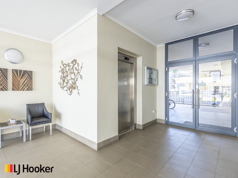 23/9 Linkage Avenue, Cockburn Central WA 6164