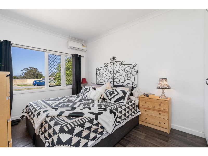 13 Teaguer Street, Wilson WA 6107