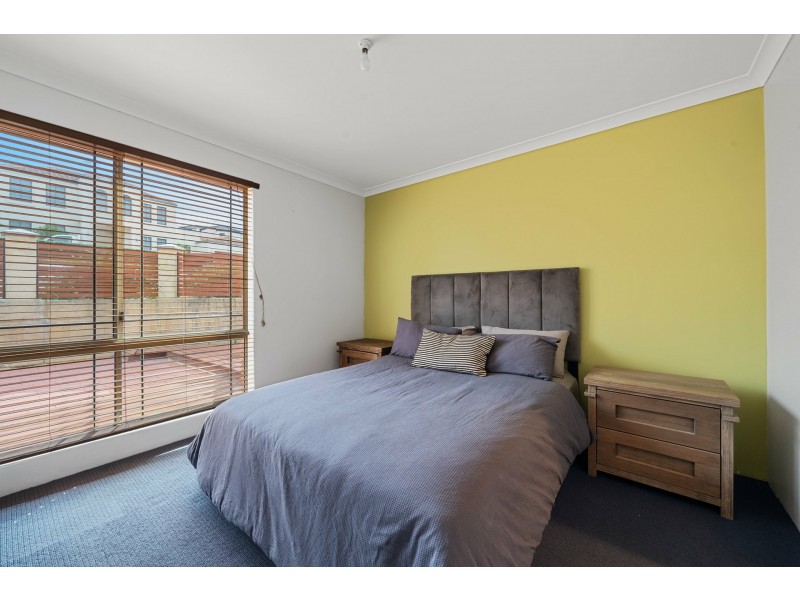 16 Laguna Green, Jandakot WA 6164