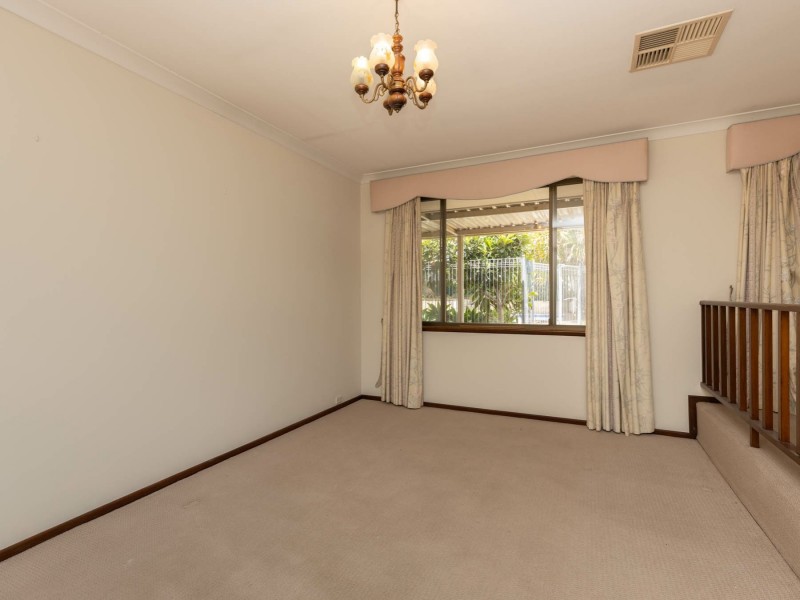 10 Krugger Place, Leeming WA 6149