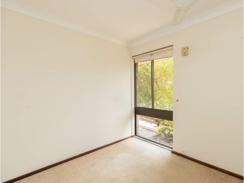 10 Krugger Place, Leeming WA 6149