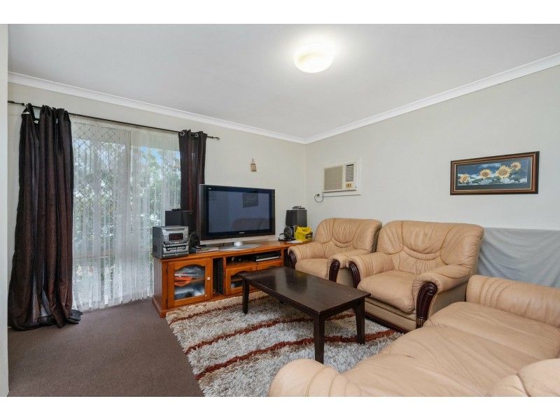 44E Seventh Road, Armadale WA 6112