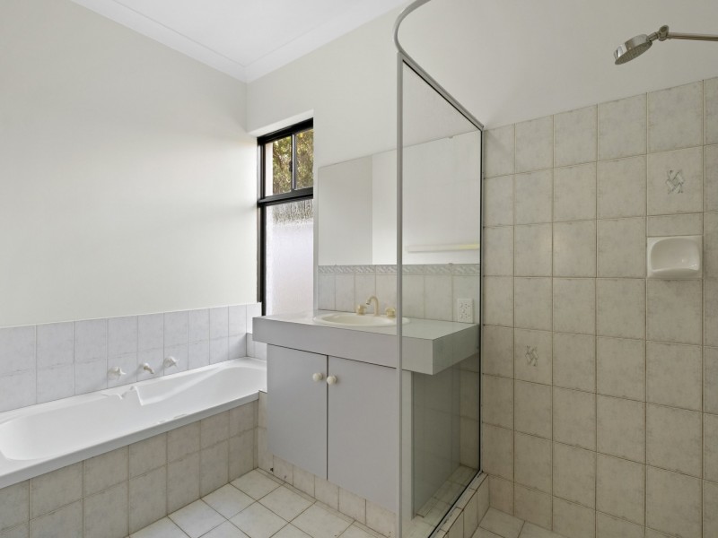 13 Wyong Road, Bentley WA 6102