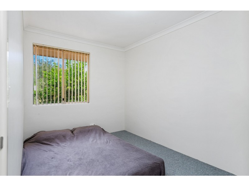 13 Bloodwood Circle, South Lake WA 6164