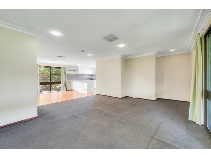 1 Cavendish Way, Parkwood WA 6147