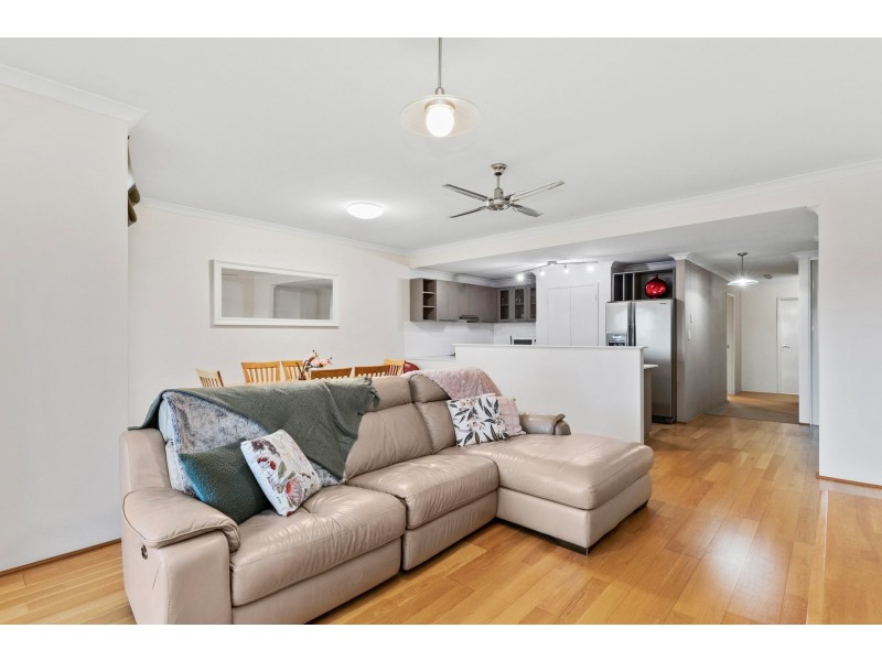 2/10 Marina Drive, Ascot WA 6104