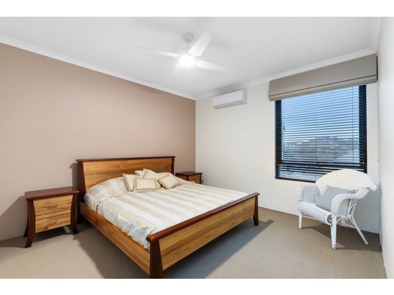 2/10 Marina Drive, Ascot WA 6104