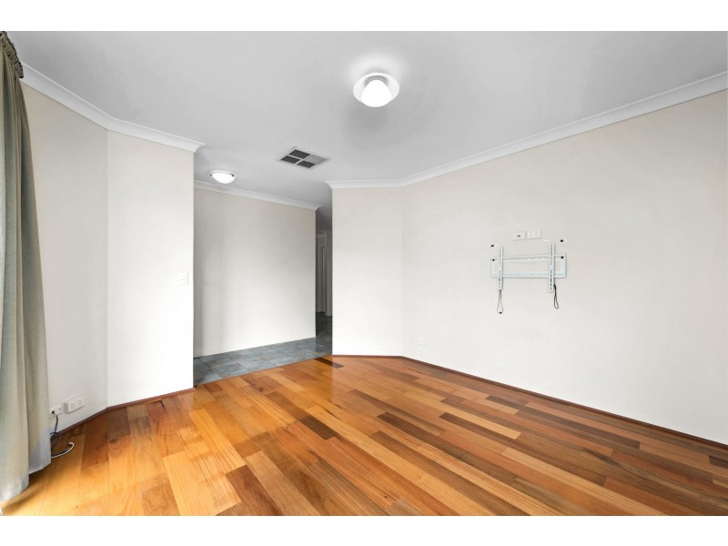 29b Myrna Way, Parkwood WA 6147
