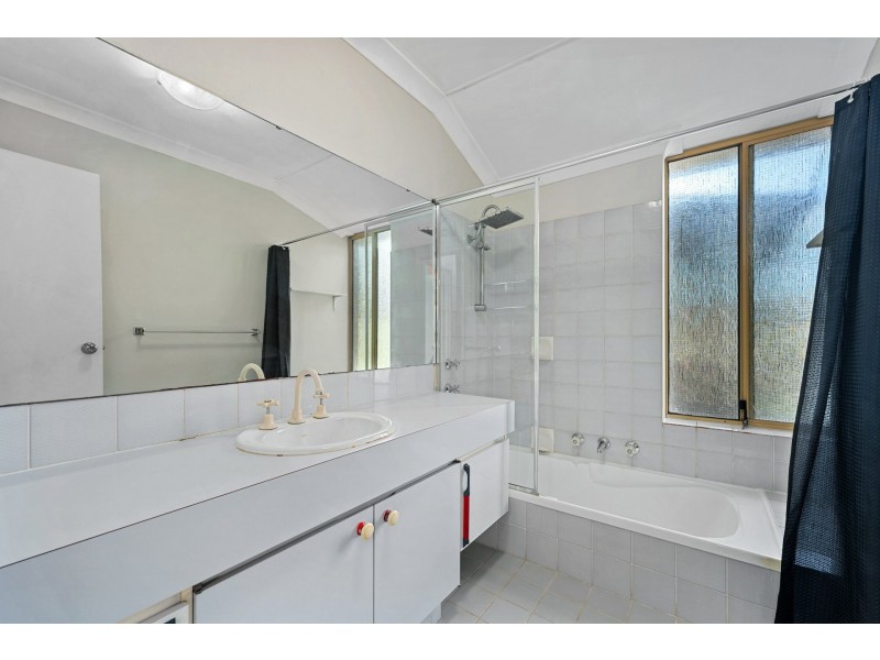 29b Myrna Way, Parkwood WA 6147