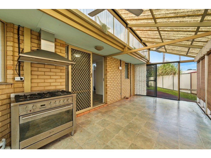29b Myrna Way, Parkwood WA 6147