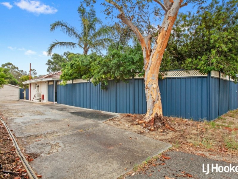 5 Munden Place, Kelmscott WA 6111