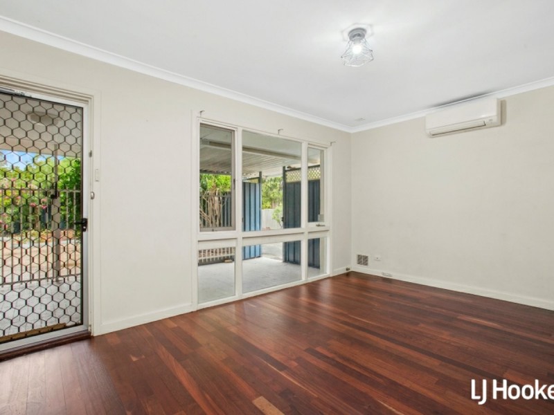 5 Munden Place, Kelmscott WA 6111