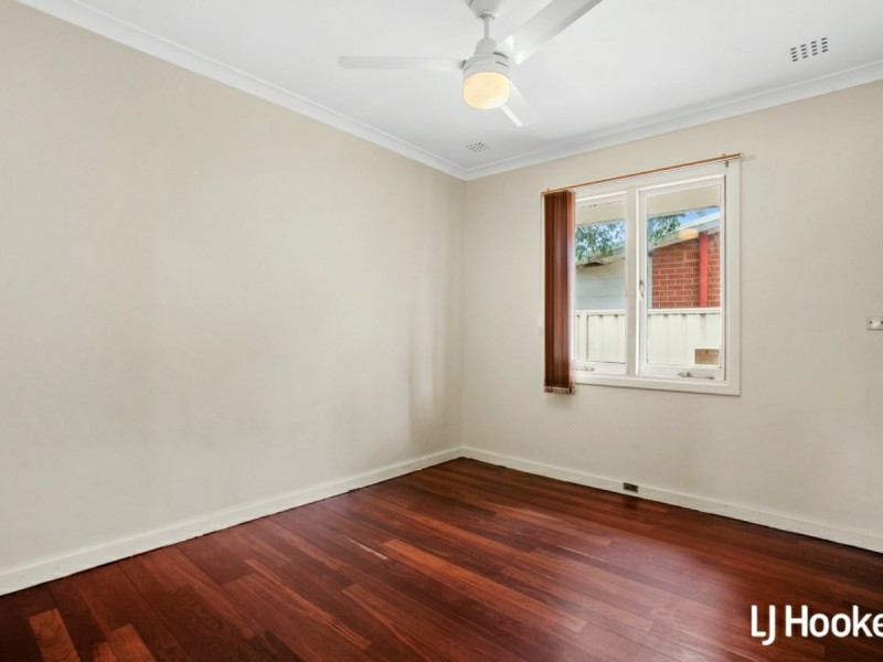 5 Munden Place, Kelmscott WA 6111