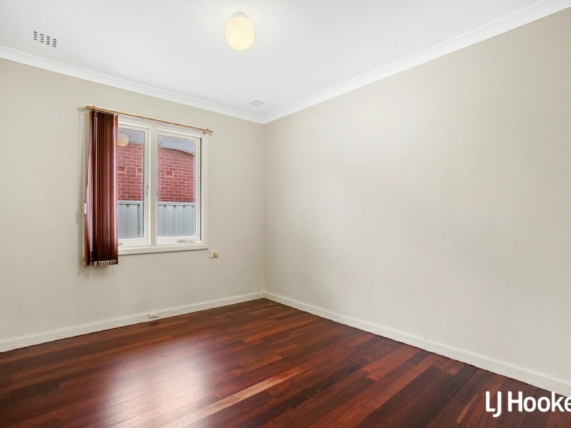 5 Munden Place, Kelmscott WA 6111