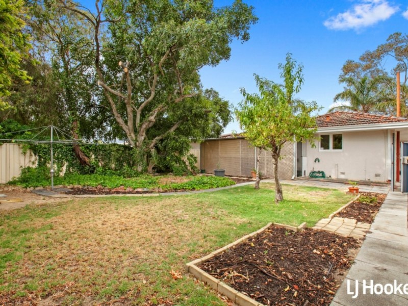 5 Munden Place, Kelmscott WA 6111