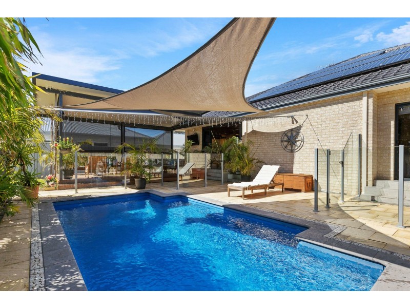 66 Edeline Street, Spearwood WA 6163