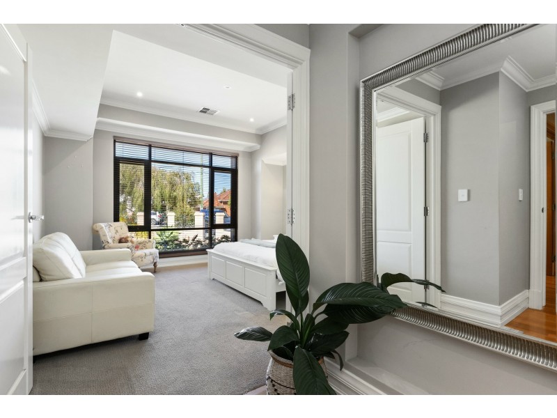 66 Edeline Street, Spearwood WA 6163