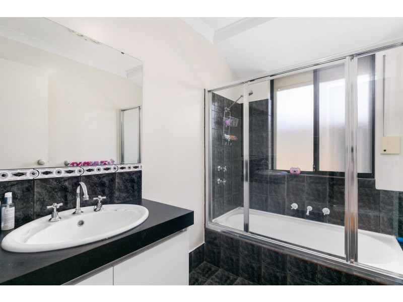 26 Beroona Way, South Lake WA 6164