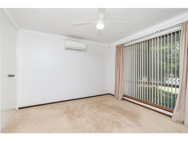 43 Dotterel Way, Yangebup WA 6164