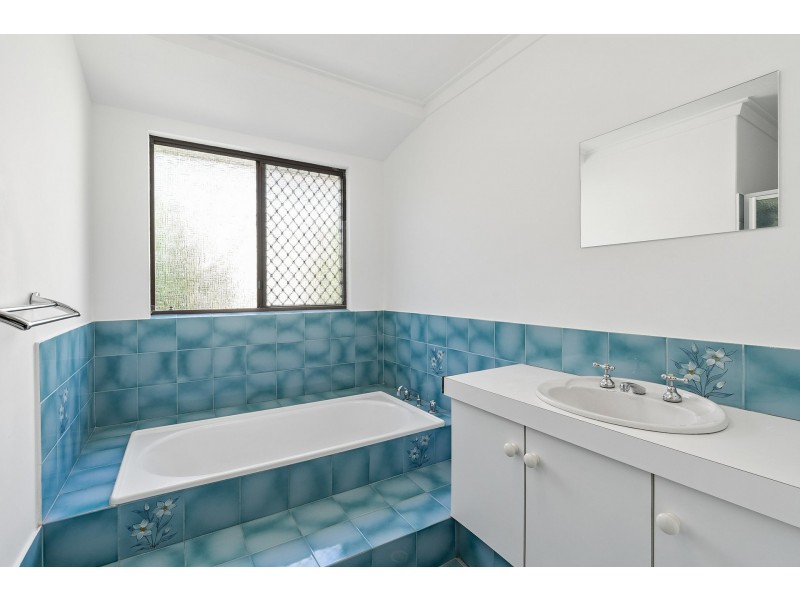 43 Dotterel Way, Yangebup WA 6164