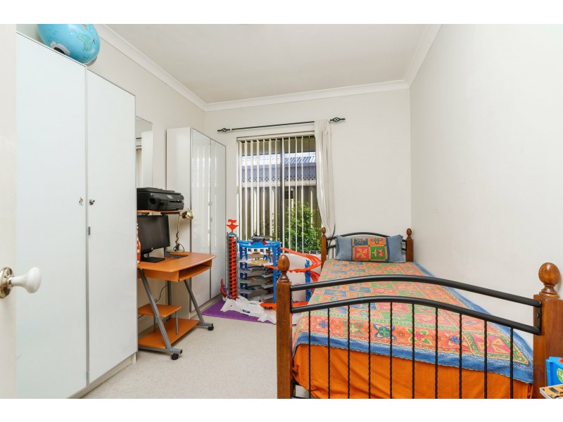 215 Corinthian Road East, Riverton WA 6148