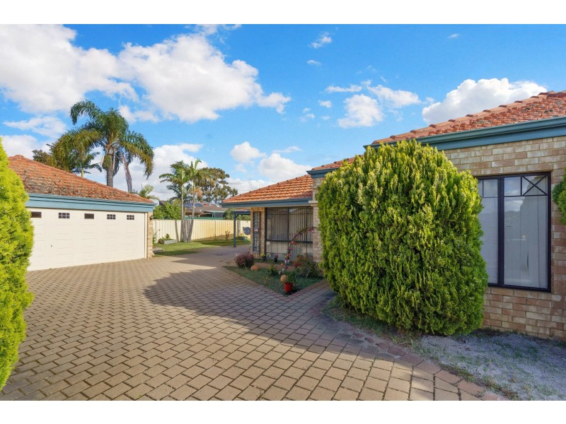 215 Corinthian Road East, Riverton WA 6148