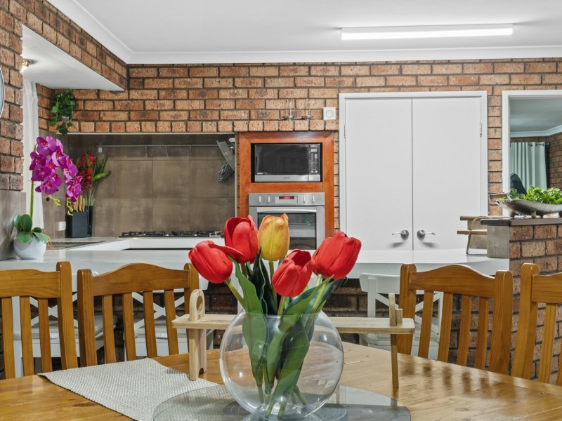 14 Goshawk Place, Huntingdale WA 6110