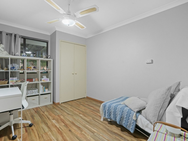 14 Goshawk Place, Huntingdale WA 6110