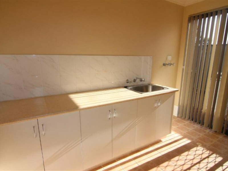 37B Leach Avenue, Riverton WA 6148