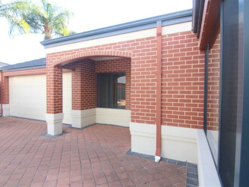 37B Leach Avenue, Riverton WA 6148